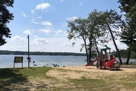 Rose Lake Park