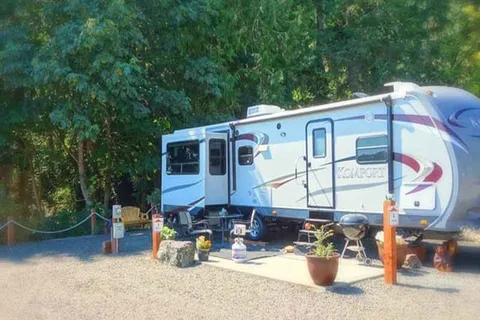 Glen Ayr Resort