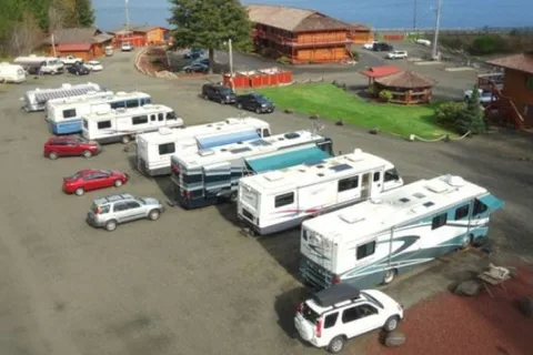 Glen Ayr Resort