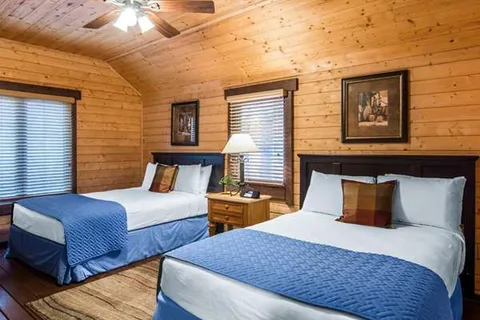 Shenandoah Crossing Resort and Country Club