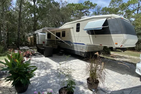 Rock Crusher Canyon RV Park
