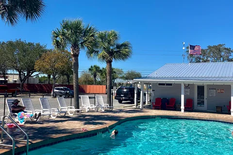 Emerald Beach RV Park