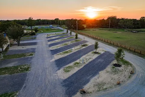 Royal Oaks RV Park