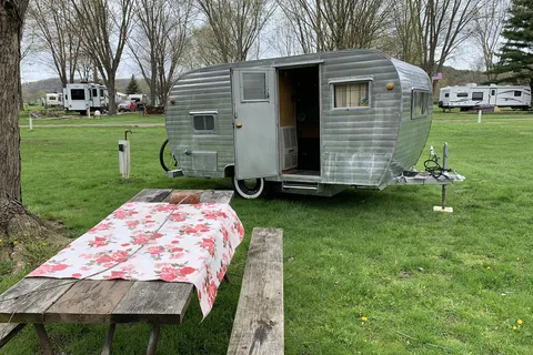 River Trail Crossing RV Park