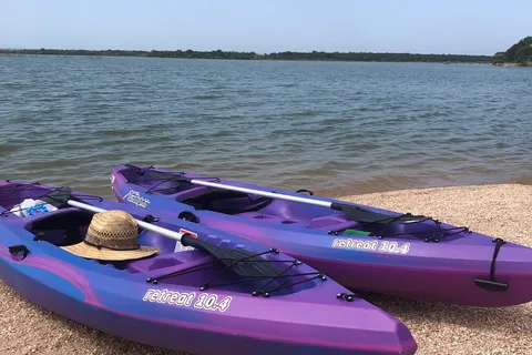 Oasis Lake Buchanan