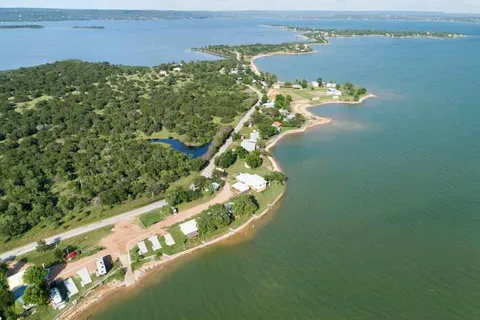 Oasis Lake Buchanan
