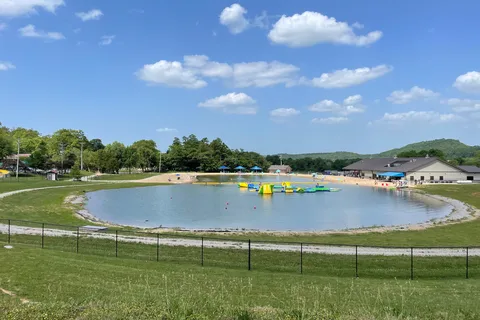 Mammoth Cave Jellystone Park Camp Resort
