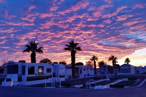 Shangri La RV Park