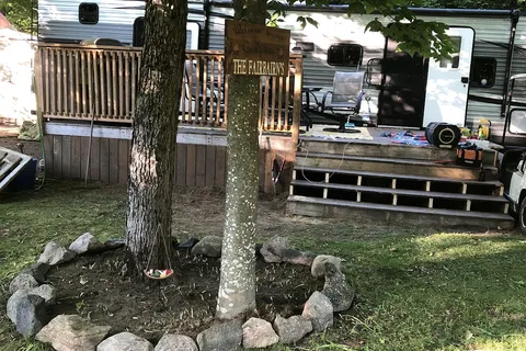 Horseshoe Lake Camp and Cottages