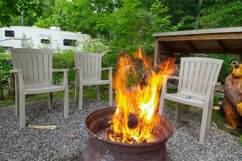 Horseshoe Lake Camp and Cottages
