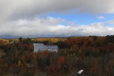 Horseshoe Lake Camp and Cottages