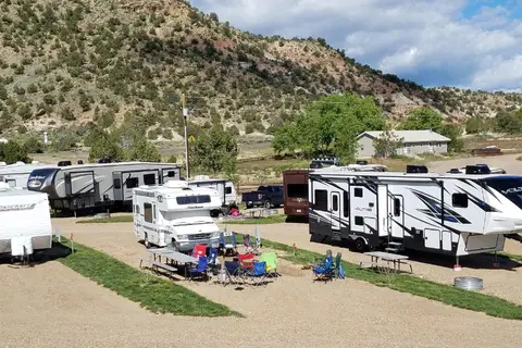 Escalante Cabins & RV Park