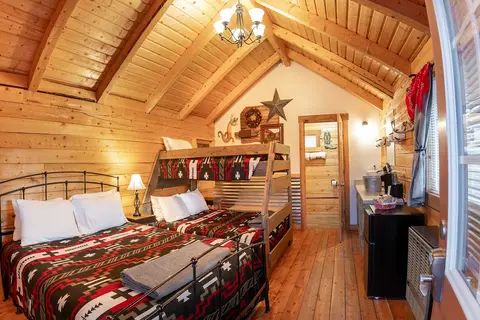 Escalante Cabins & RV Park