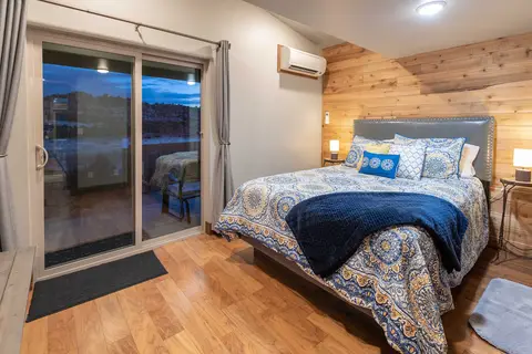 Escalante Cabins & RV Park