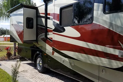 Bay Lake Motorcoach Resort