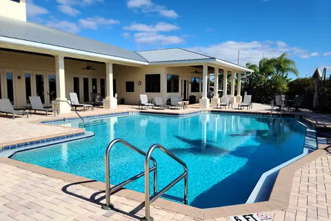 Bay Lake Motorcoach Resort