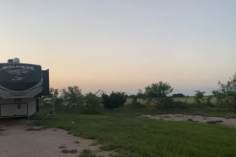 Patriot RV Park-Bertram South