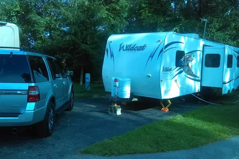 AA Royal Motel and Campground