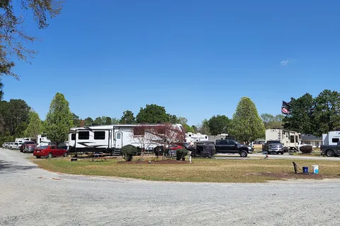 Fayetteville RV Resort and Cottages