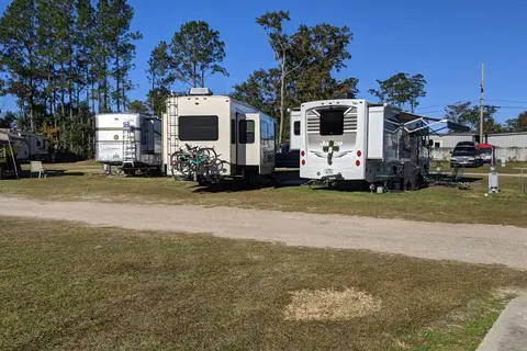 Eastern Pines RV Park