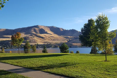 Lakeshore RV Park and Marina