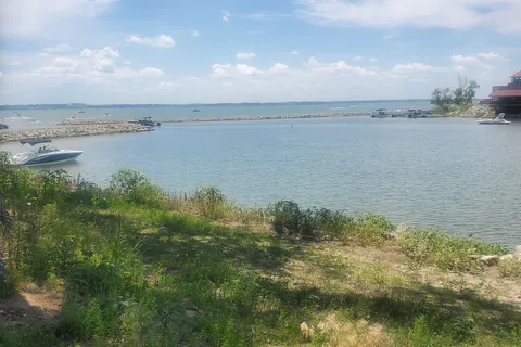 North Shore Marina Campground