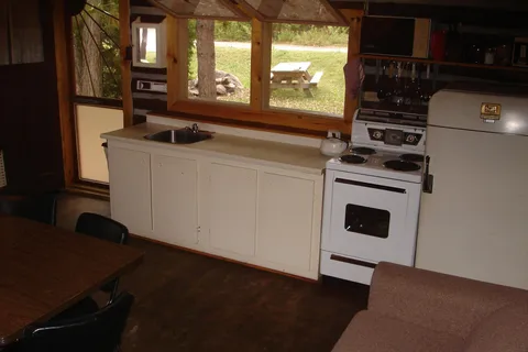 Red Deer Log Cabins and Campground