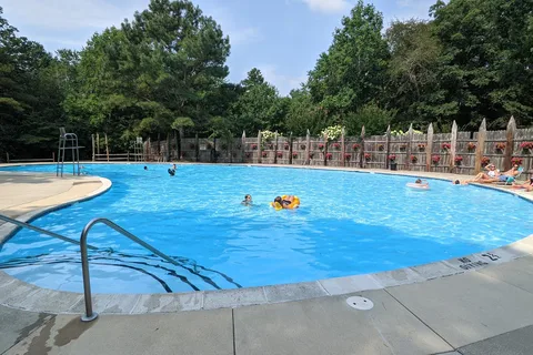 Holly Lake Campsites