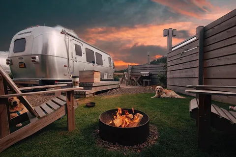 Hart's Camp Airstream Hotel and RV Park