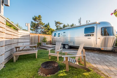 Hart's Camp Airstream Hotel and RV Park