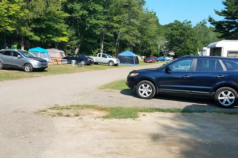 Ne're Beach Family Campground
