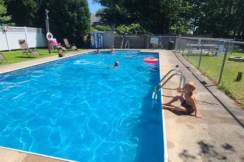 Ne're Beach Family Campground