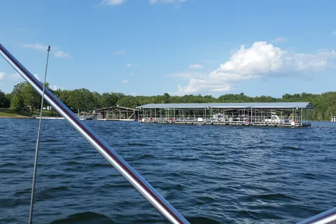 Pontiac Cove Marina and Lake Harbour Resort