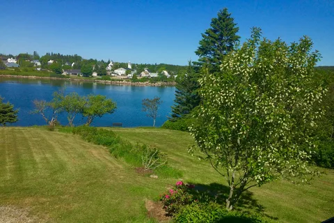 MainStay Cottages and RV Park