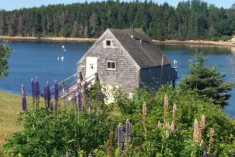 MainStay Cottages and RV Park