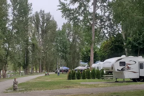 Riverbend RV Park