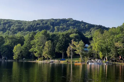 Birch Point Lodge Campground and Cottage Resort