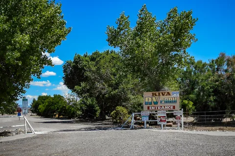 Kiva RV Park and Horse Motel