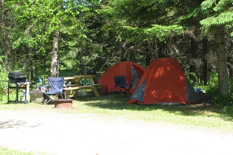 Chalets Restigouche Camping