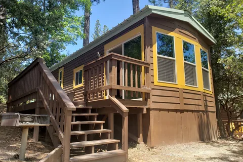 Outdoorsy Yosemite