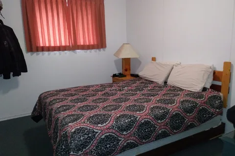 Glenview Cottages RV Park and Campground