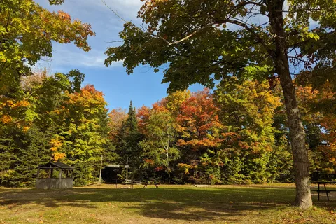 Glenview Cottages RV Park and Campground