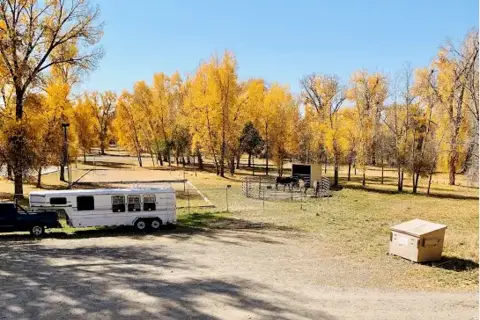 Down Home Lodge & Family RV Resort