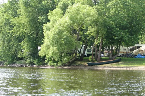 Two Rivers Campground and Tubing