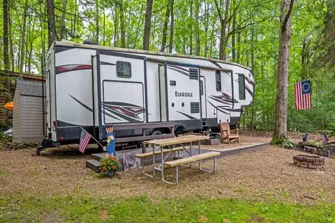 Campers Paradise Campground and Cabins