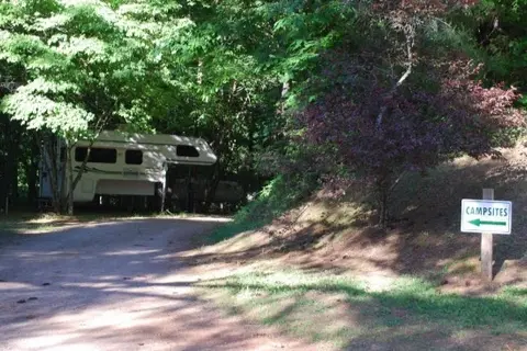Mi Mountain Campground
