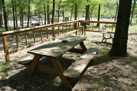 Arrowhead Cabin Canoe