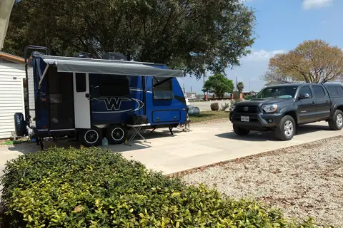 Lone Star Corral Escapees RV Park