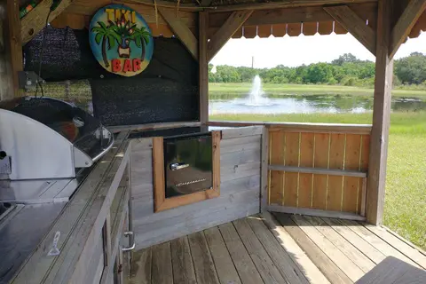 Bayou Breeze RV Park
