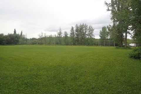 Swan Lake Provincial Park